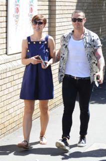 Emma Willis feet photo thumbnail