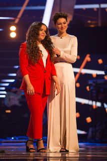 Emma Willis feet photo thumbnail