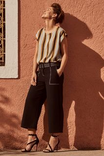 Emma Willis feet photo thumbnail