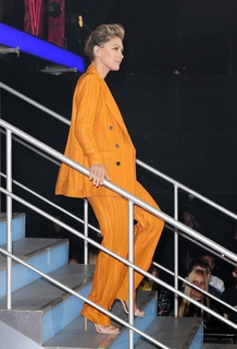 Emma Willis feet photo thumbnail