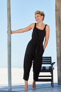 Emma Willis feet photo thumbnail