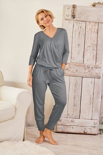 Emma Willis feet photo thumbnail