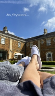 Emma Willis feet photo thumbnail