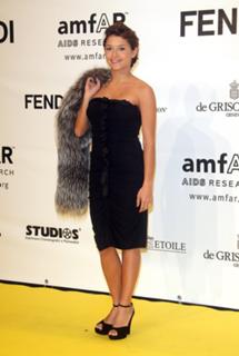 Emma de Caunes feet photo 17