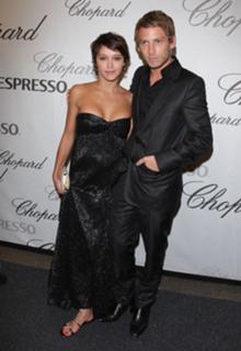 Emma de Caunes feet photo 2