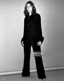 Emmanuelle Béart feet photo thumbnail