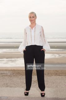 Emmanuelle Béart feet photo thumbnail