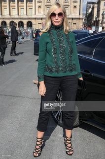 Emmanuelle Béart feet photo thumbnail