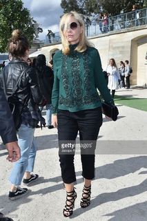 Emmanuelle Béart feet photo thumbnail