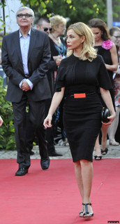 Emmanuelle Béart feet photo thumbnail