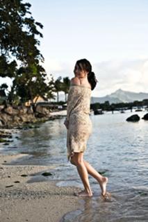 Emmanuelle Béart feet photo thumbnail