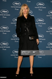 Emmanuelle Béart feet photo thumbnail