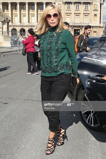 Emmanuelle Béart feet photo thumbnail