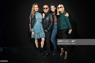 Emmanuelle Béart feet photo thumbnail