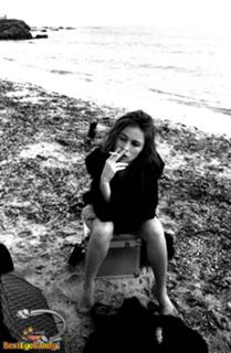 Emmanuelle Béart feet photo thumbnail