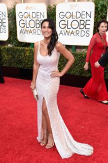 Emmanuelle Chriqui feet photo thumbnail