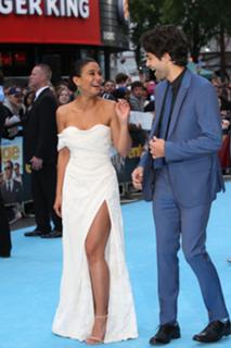 Emmanuelle Chriqui feet photo thumbnail