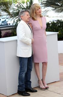 Emmanuelle Seigner feet photo thumbnail