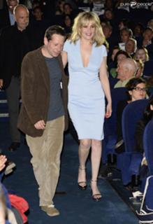 Emmanuelle Seigner feet photo thumbnail