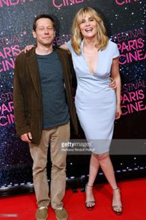 Emmanuelle Seigner feet photo thumbnail