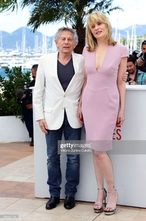 Emmanuelle Seigner feet photo thumbnail