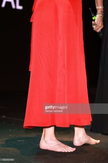 Emmanuelle Seigner feet photo thumbnail