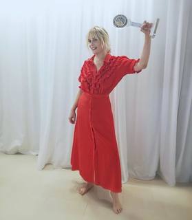 Emmanuelle Seigner feet photo thumbnail