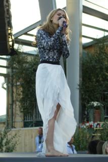 Emmelie de Forest feet photo 20