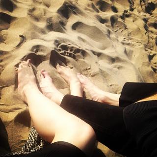 Emmelie de Forest feet photo 10