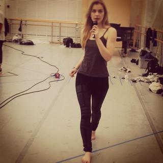 Emmelie de Forest feet photo 2