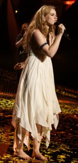 Emmelie de Forest feet photo 3