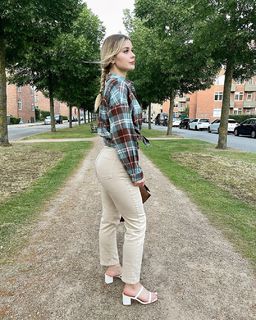 Emmelie de Forest feet photo 9