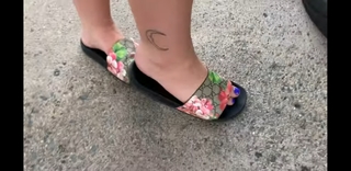 Emmy Picasso feet photo 2