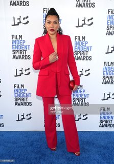 Emmy Raver-Lampman feet photo 13
