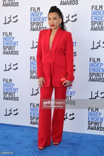 Emmy Raver-Lampman feet photo 12