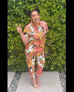 Emmy Raver-Lampman feet photo 3