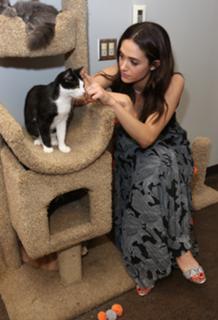 Emmy Rossum feet photo thumbnail
