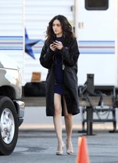 Emmy Rossum feet photo thumbnail