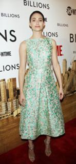 Emmy Rossum feet photo thumbnail