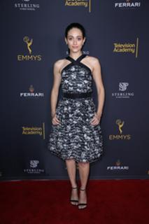 Emmy Rossum feet photo thumbnail