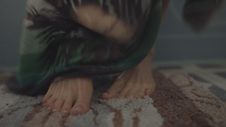 Emmy Rossum feet photo thumbnail