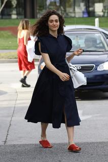 Emmy Rossum feet photo thumbnail