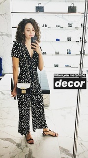 Emmy Rossum feet photo thumbnail