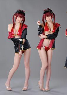 Enako feet photo 5