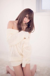 Enako feet photo 15