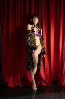 Enako feet photo 15