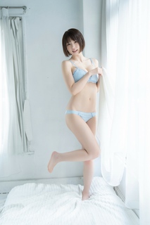 Enako feet photo 12