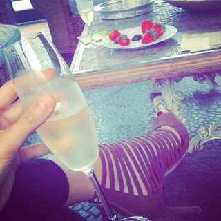 Enisa Bukvic feet photo thumbnail