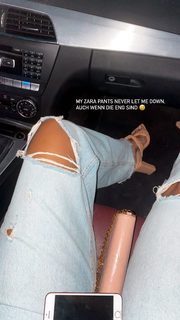 Enisa Bukvic feet photo thumbnail