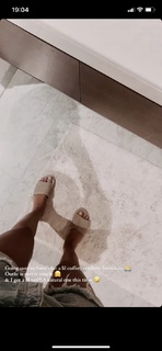 Enisa Bukvic feet photo thumbnail